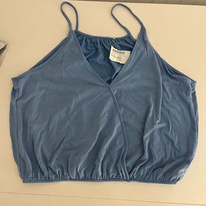 Oasis clothing store top